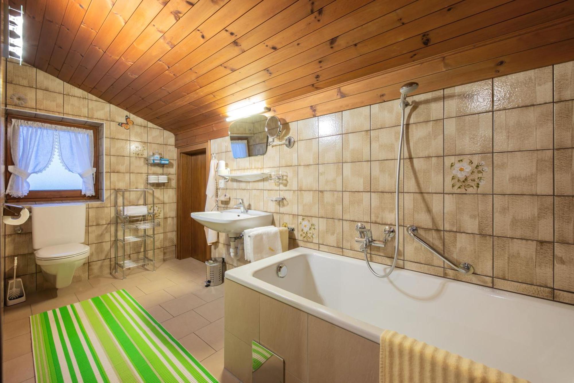 דירות ניוסטיפט אים סטובאיטל Haus Gerlinde Danler מראה חיצוני תמונה